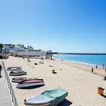 Pasacalles By Cadiz4rentals *